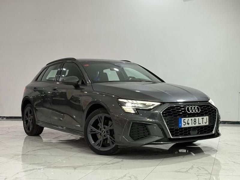 Usado Audi A3 Sportback e-tron Advanced Plus 204 CV (150 kW) 2021 Gris / plata Utilitario
