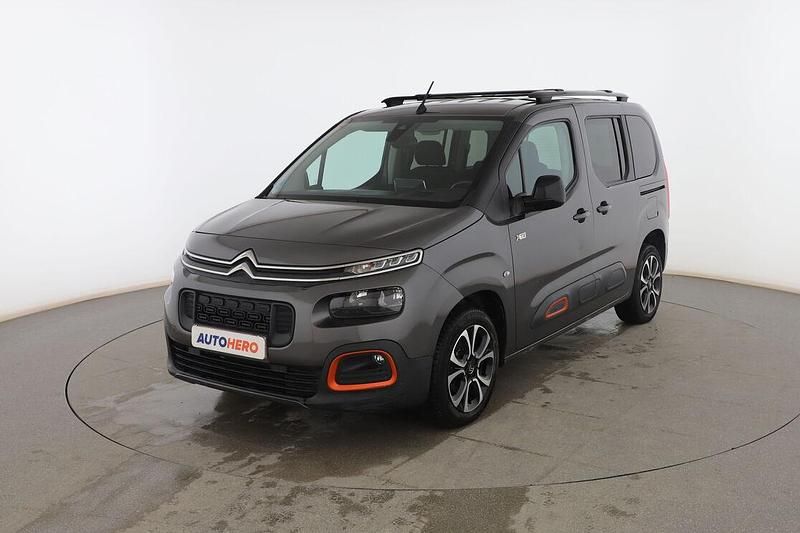 Usado Citroën Berlingo Shine 102 CV (75 kW) 2021 Gris Monovolumen