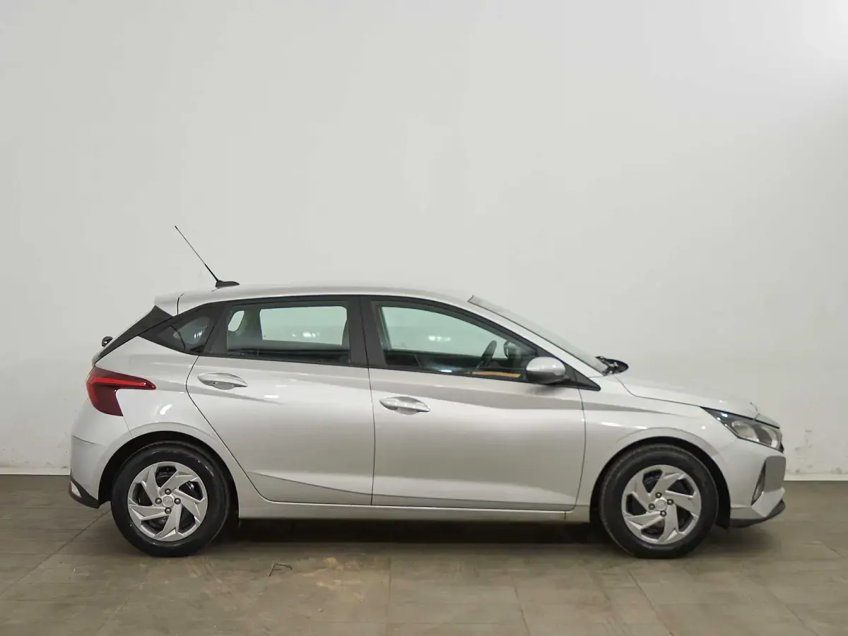 Usado Hyundai i20 84 CV (61 kW) 2022 Utilitario