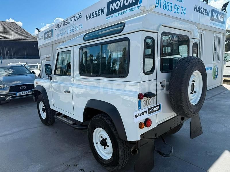 Usado Land Rover Defender 122 CV (89 kW) 2014 Blanco SUV