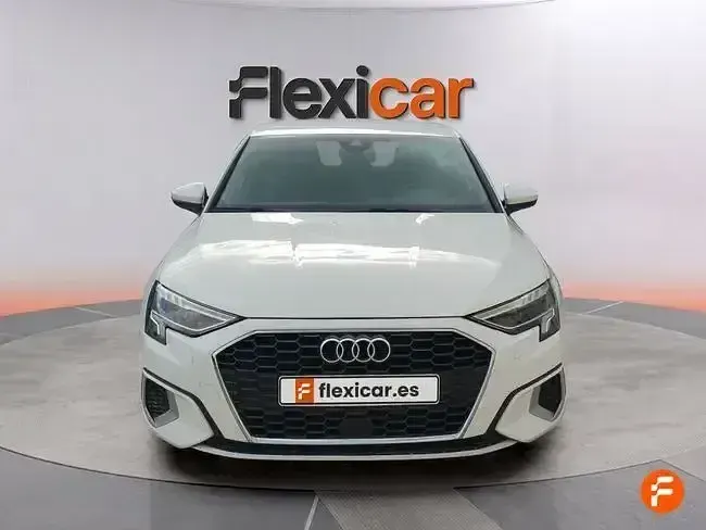 Usado Audi A3 Sportback 110 CV (80 kW) 2022 Blanco Utilitario
