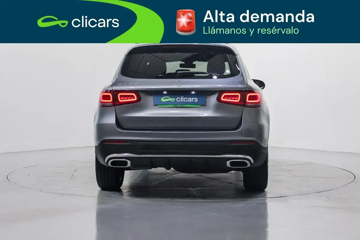 Usado Mercedes GLC300e 320 CV (235 kW) 2022 Negro SUV