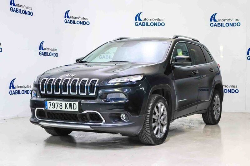 Negro Usado 2015 Jeep Cherokee Limited SUV | 16.900 € (Precio justo) - Imagen 1/4