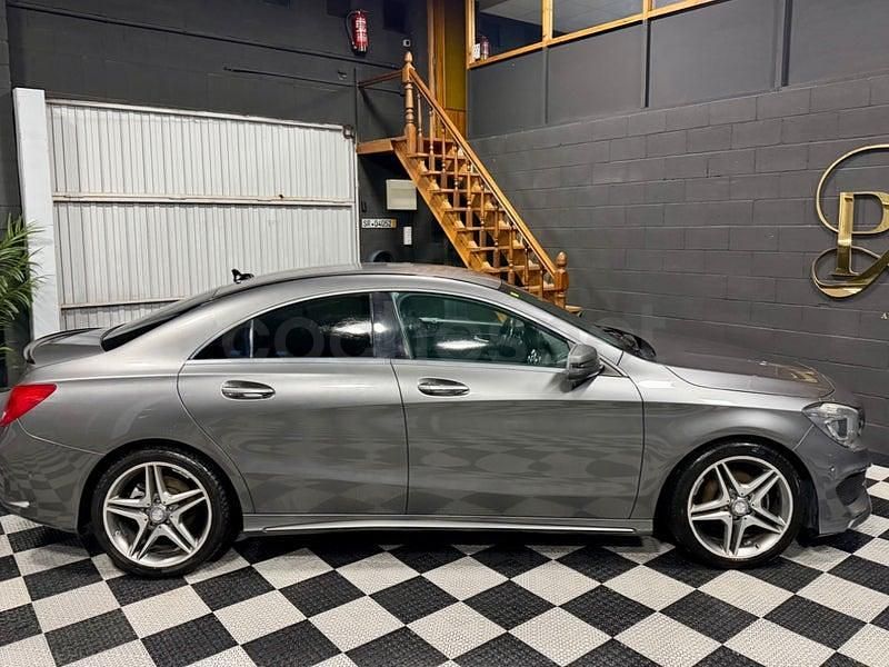 Usado Mercedes CLA200 136 CV (100 kW) 2015 Gris / plata Berlina