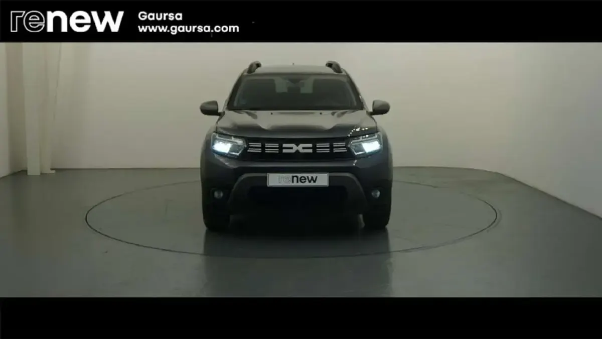 Usado Dacia Duster Journey 101 CV (74 kW) 2023 Gris SUV