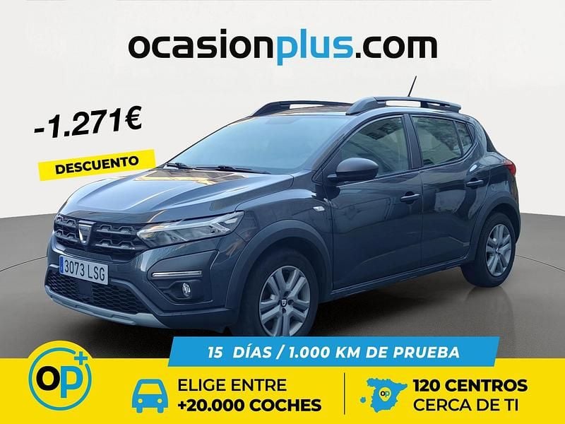 Usado Dacia Sandero Essentiel 91 CV (66 kW) 2021 Gris