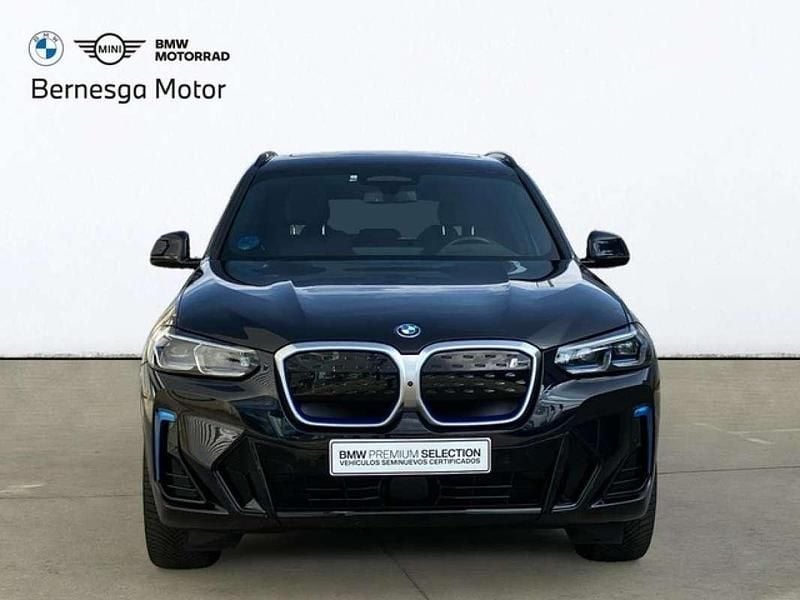 Usado BMW iX3 M Sport 210 kW (286 CV) 2022 Negro SUV