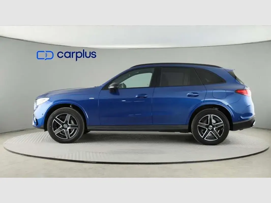 Usado Mercedes GLC300e 333 CV (244 kW) 2025 Azul SUV