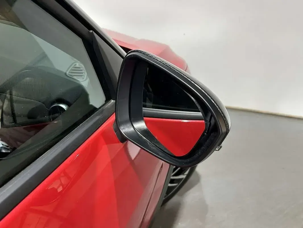 Usado Nissan Juke Acenta 114 CV (83 kW) 2025 Rojo SUV