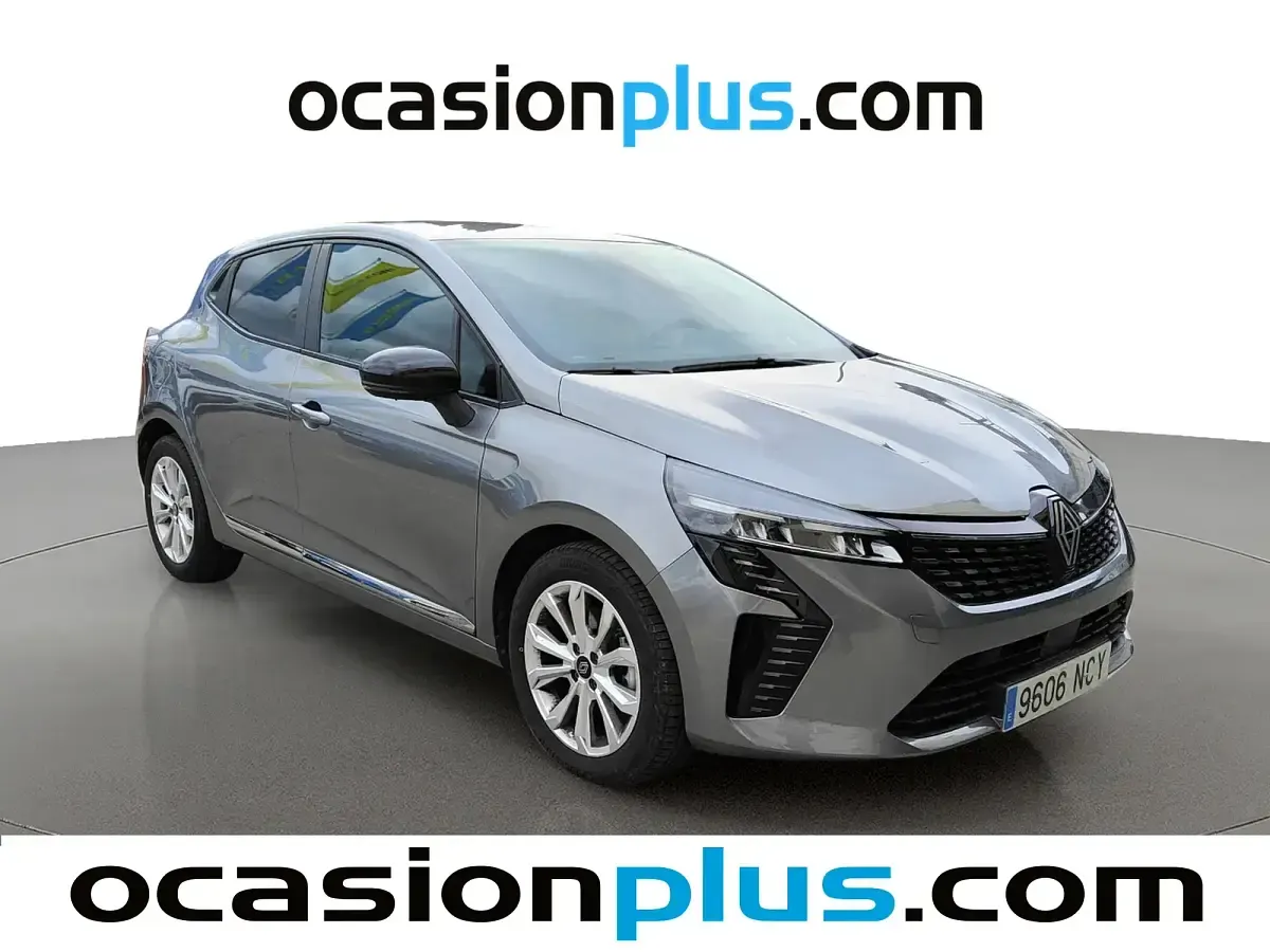 Usado Renault Clio V Evolution 100 CV (73 kW) 2025 Gris Berlina