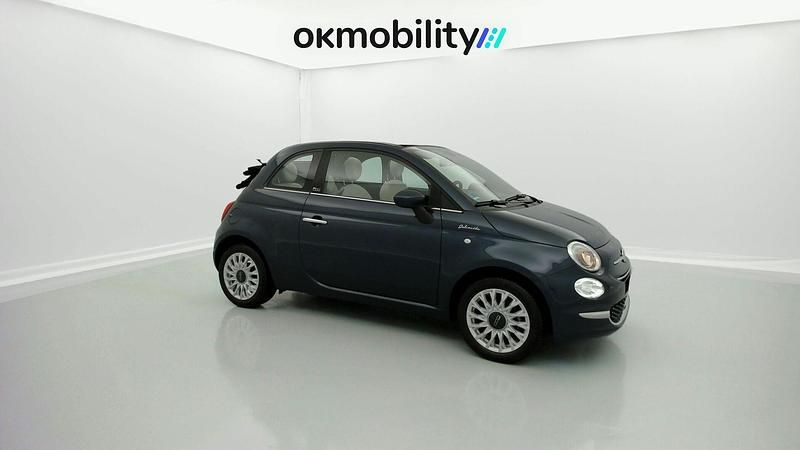 Usado Fiat 500C Dolcevita 70 CV (51 kW) 2022 Azul dipinto Descapotable