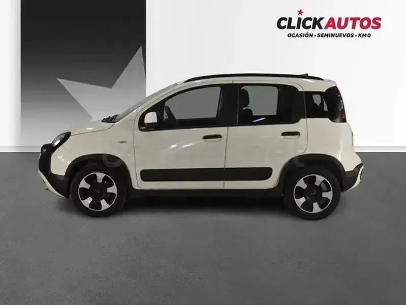 Usado Fiat Panda Cross Cross 70 CV (51 kW) 2023 Blanco Utilitario