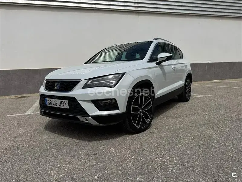 Usado Seat Ateca 4Drive 190 CV (139 kW) 2016 Blanco SUV