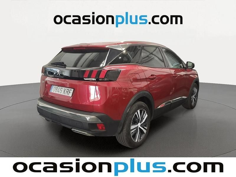 Usado Peugeot 3008 Allure 131 CV (96 kW) 2018 Rojo SUV