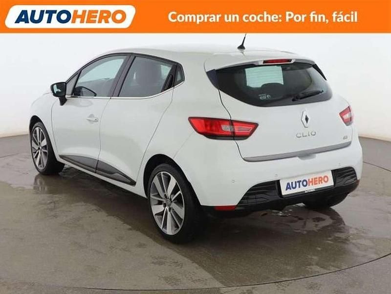 Usado Renault Clio IV 90 CV (66 kW) 2015 Blanco Utilitario