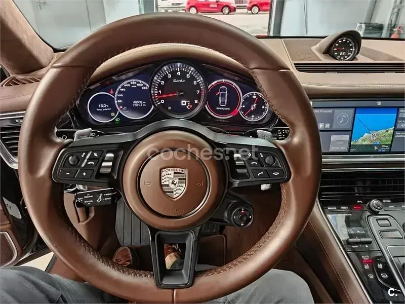 Usado Porsche Panamera Sport Turismo 550 CV (404 kW) 2017 Gris / plata Familiar