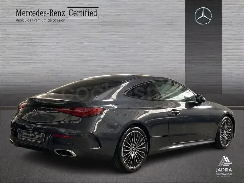 Usado Mercedes CLE200 204 CV (150 kW) 2025 Gris / plata Coupe
