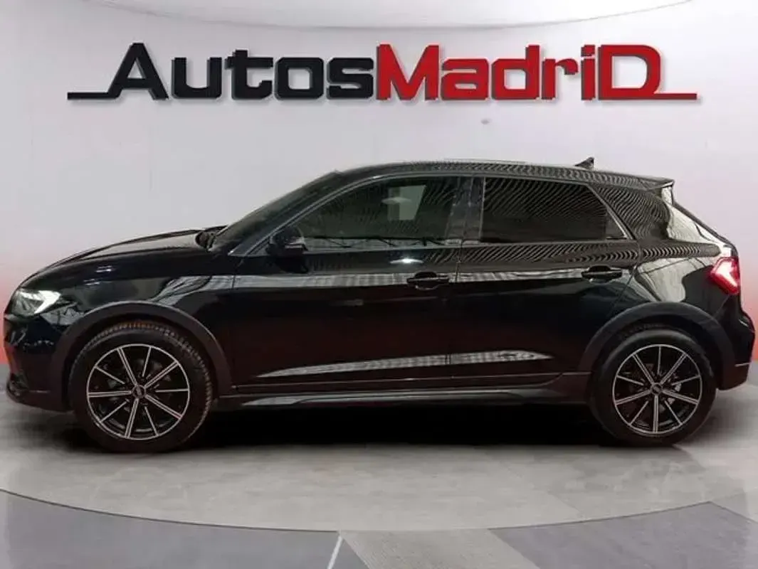 Usado Audi A1 Sportback 110 CV (80 kW) 2021 Negro Utilitario