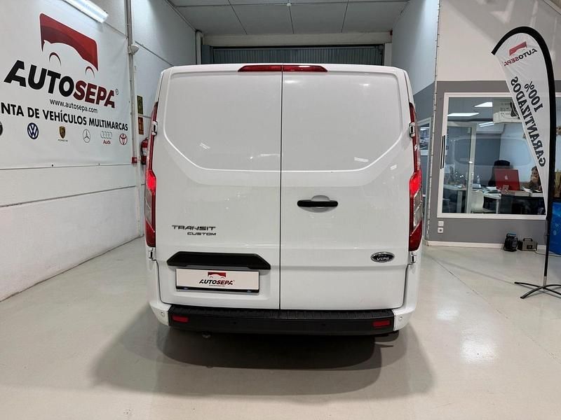 Usado Ford Transit Custom Trend 130 CV (95 kW) 2021 Blanco Van