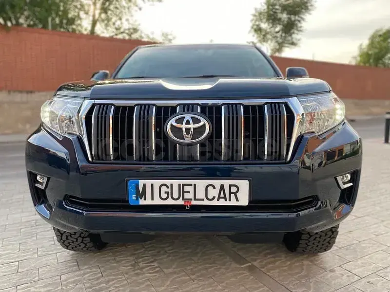 Usado Toyota Land Cruiser 177 CV (130 kW) 2018 Verde SUV