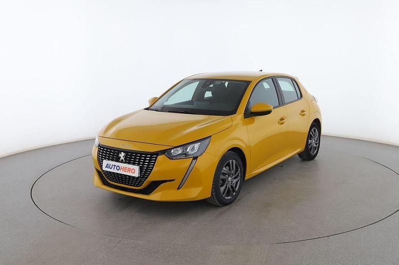 Amarillo Usado 2020 Peugeot 208 Active Utilitario | 11.799 € (Precio justo) - Imagen 1/3