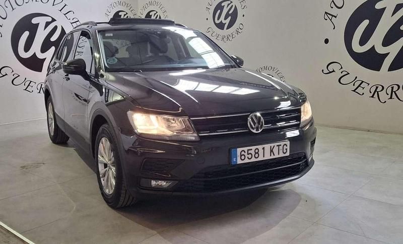 Usado VW Tiguan Edition 150 HP (110 kW) 2019 Cinzento SUV