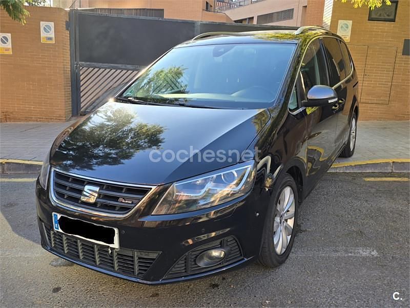 Usado Seat Alhambra 150 CV (110 kW) 2017 Azul Monovolumen