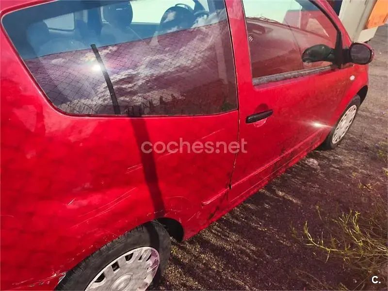 Usado Citroën C2 75 HP (55 kW) 2004 Vermelho Citadino