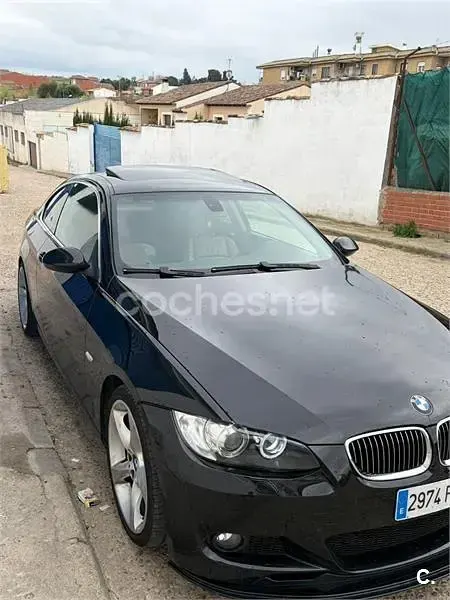 Usado BMW 320 177 CV (130 kW) 2008 Negro Coupe