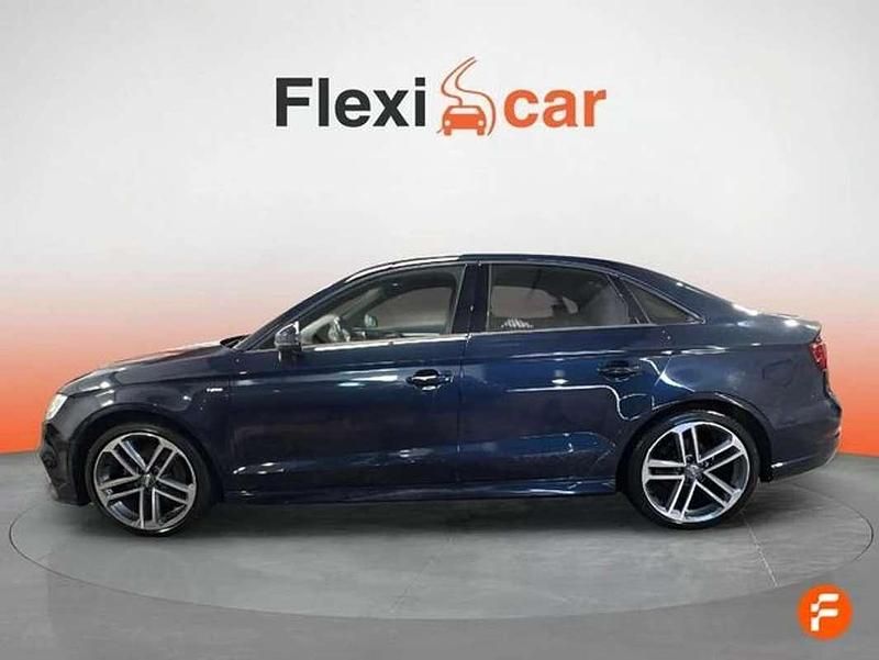 Usado Audi A3 S-Line 116 CV (85 kW) 2019 Azul Berlina
