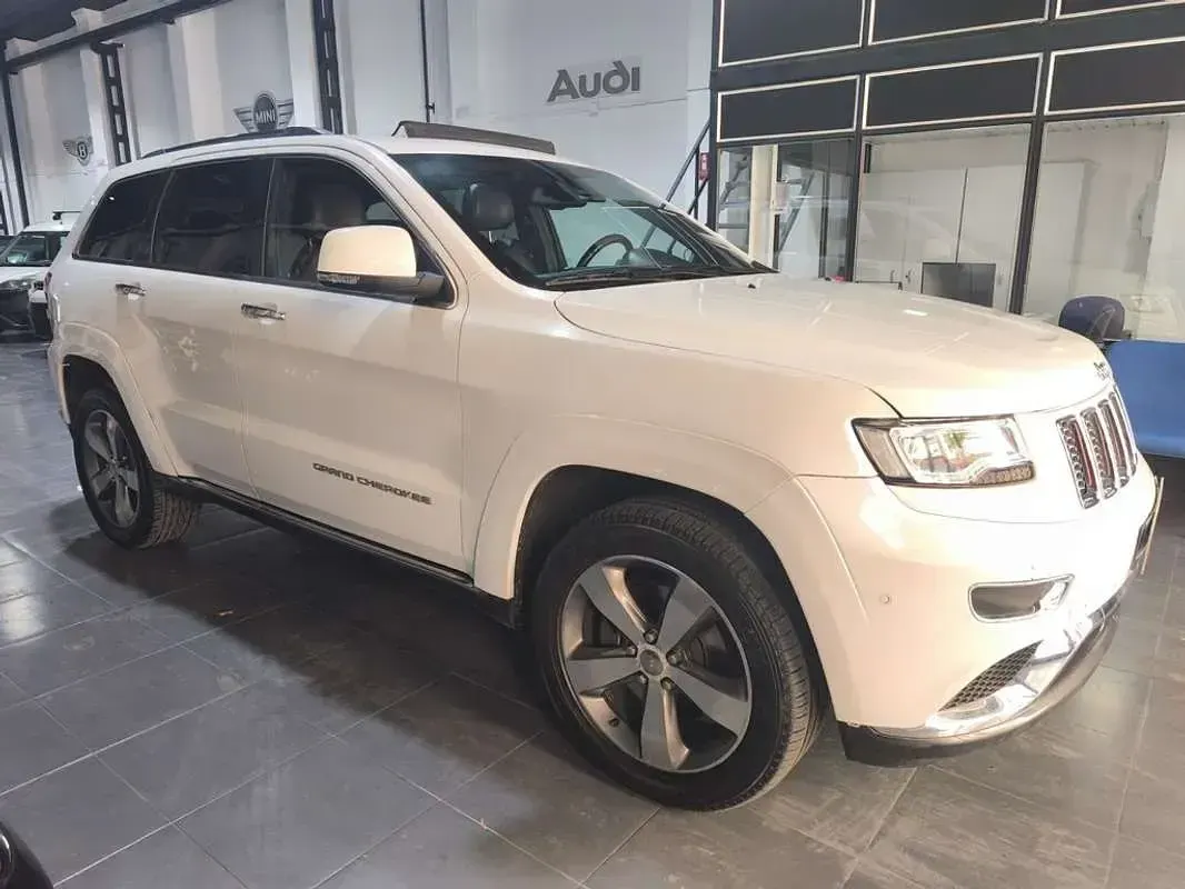 Usado Jeep Grand Cherokee Limited 250 CV (183 kW) 2018 Blanco SUV