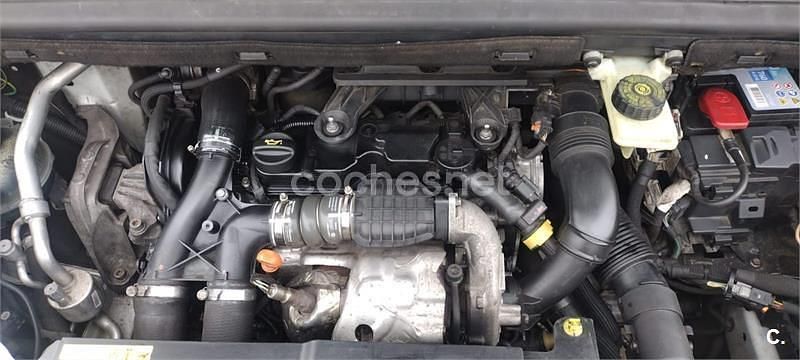 Usado Citroën Grand C4 Picasso Attraction 120 CV (88 kW) 2014 Blanco Monovolumen