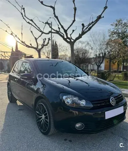 Usado VW Golf VI Sport 105 CV (77 kW) 2010 Negro Utilitario