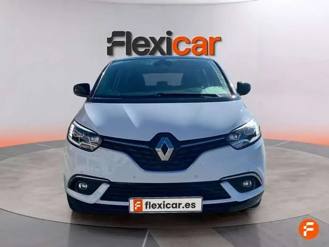 Usado Renault Scénic IV Black Edition 140 CV (102 kW) 2019 Blanco Monovolumen