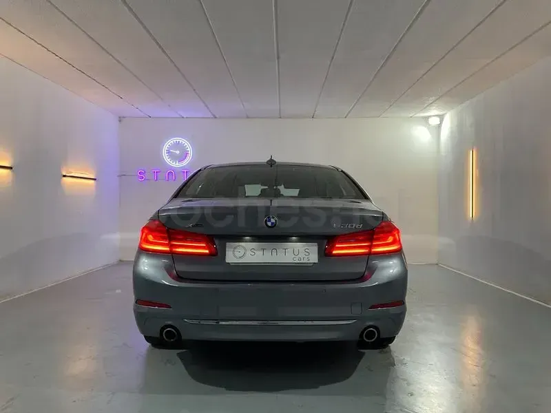 Occasion BMW 530 Luxury Line 265 ch (194 kW) 2017 Gris Berline