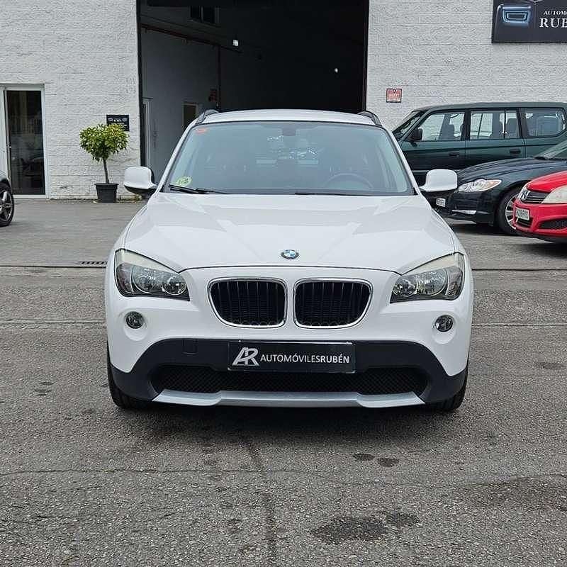 Usado BMW X1 Comfort Edition 177 CV (130 kW) 2010 Blanco SUV