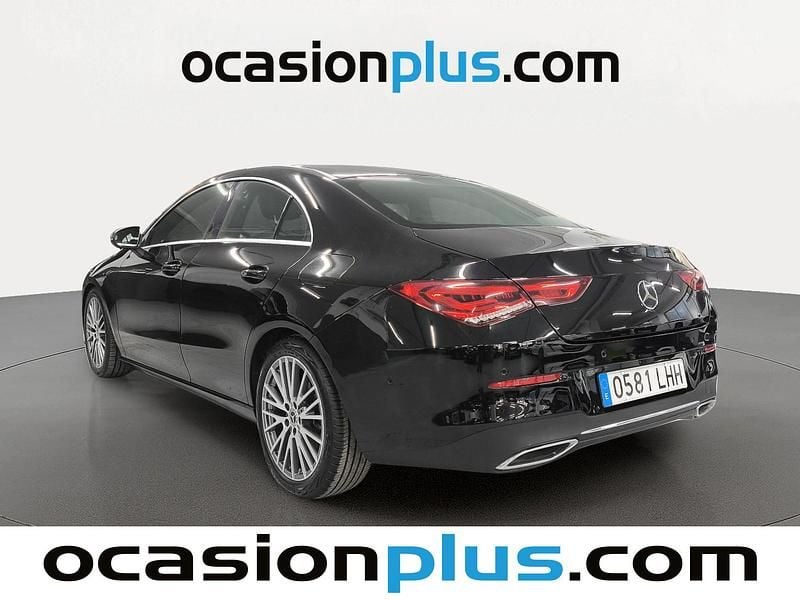 Usado Mercedes CLA180 136 CV (100 kW) 2020 Negro Berlina