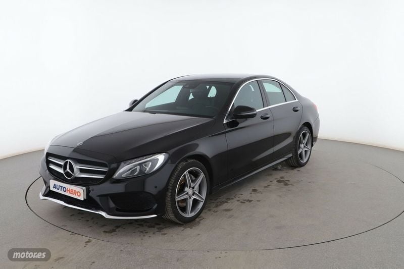 Negro Usado 2018 Mercedes C220 AMG line Berlina | 22.999 € (Precio justo) - Imagen 1/3