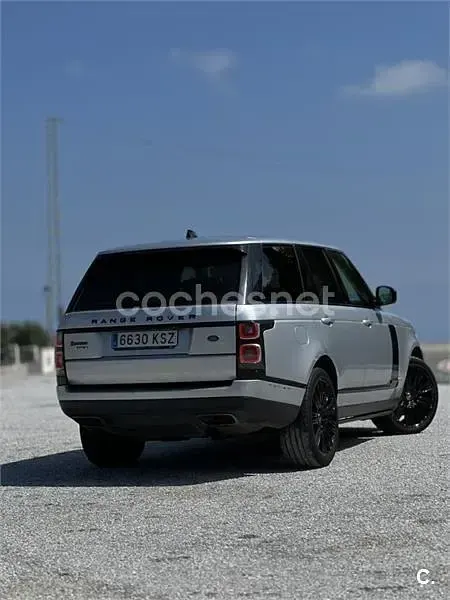 Usado Land Rover Range Rover Autobiography 339 CV (249 kW) 2019 Gris / plata SUV