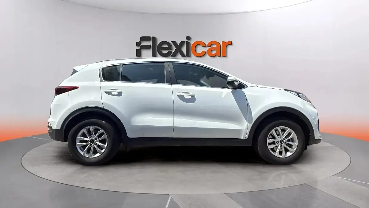Usado Kia Sportage 132 CV (97 kW) 2019 Blanco SUV