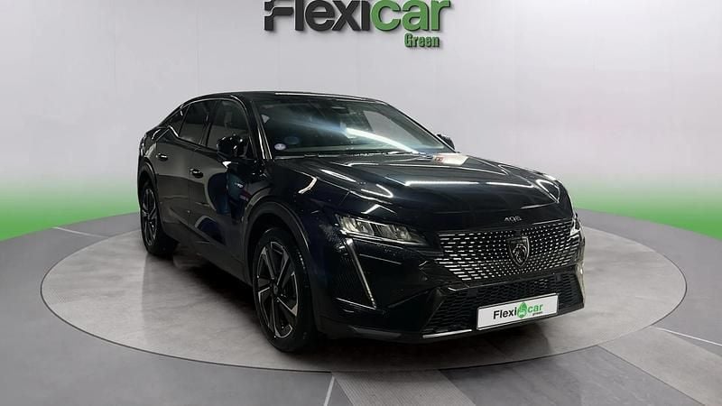 Usado Peugeot 408 Allure 181 CV (133 kW) 2023 Negro Berlina