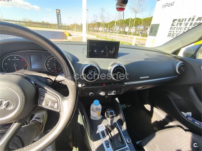 Usado Audi A3 184 CV (135 kW) 2018 Gris / plata Berlina