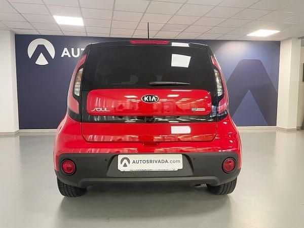 Usado Kia Soul Spirit 132 CV (97 kW) 2017 Rojo SUV