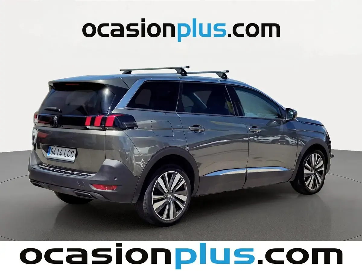Usado Peugeot 5008 Allure 131 CV (96 kW) 2019 Gris SUV