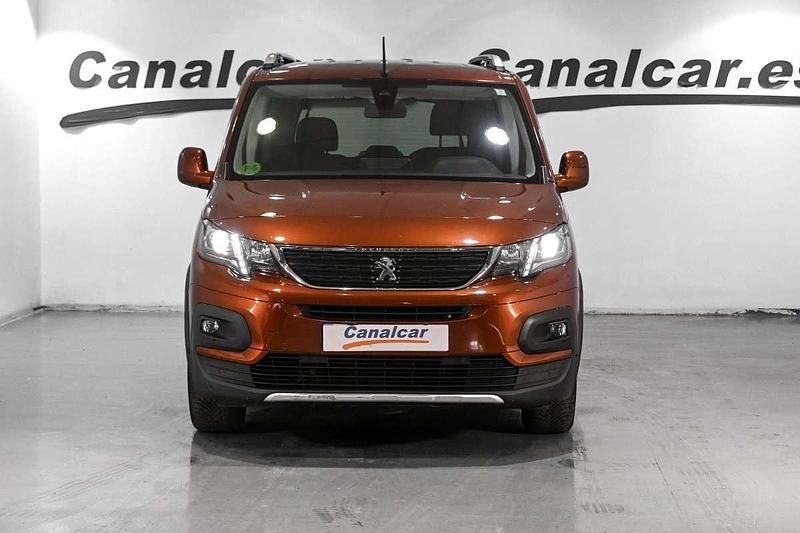 Usado Peugeot Rifter Allure 131 CV (96 kW) 2020 Marrón Monovolumen