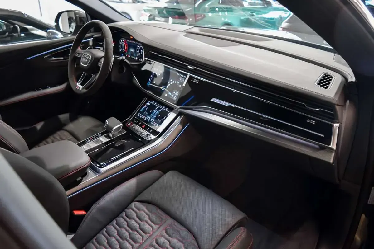 Nuevo Audi RS Q8 Performance 640 CV (470 kW) 2026 Gris SUV