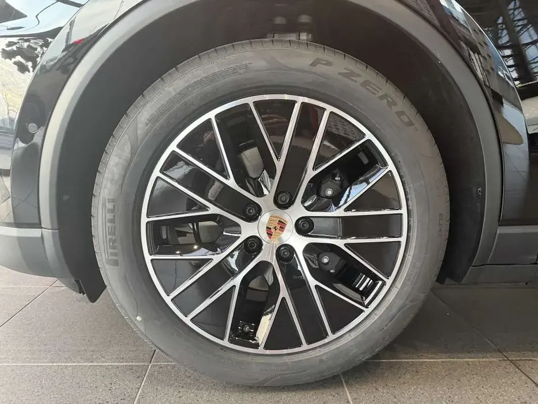 Nuevo Porsche Macan 300 kW (408 CV) 2026 Negro SUV