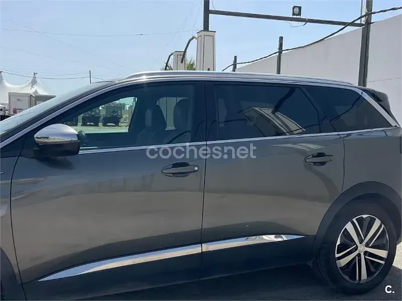 Usado Peugeot 5008 GTi 180 CV (132 kW) 2017 Marrón SUV