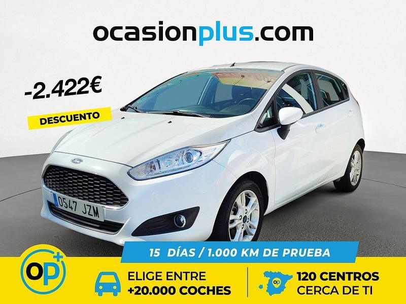 Usado Ford Fiesta Trend 75 CV (55 kW) 2017 Blanco Utilitario