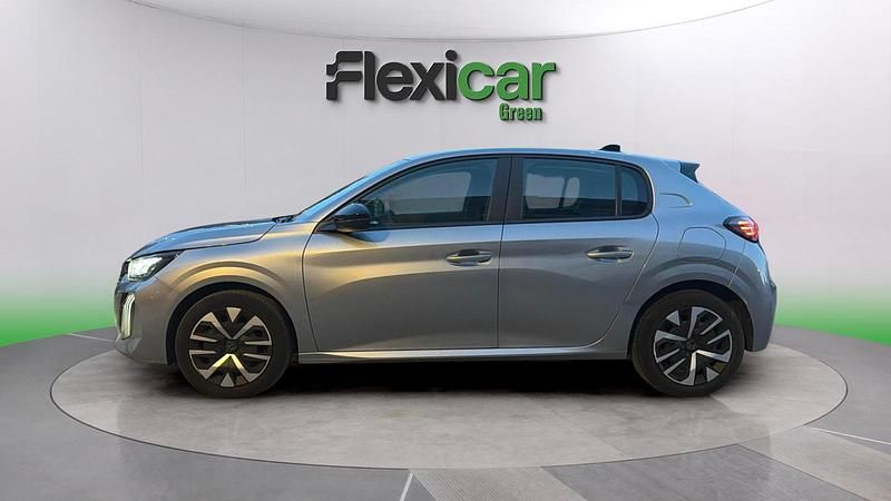 Usado Peugeot 208 Allure 102 CV (75 kW) 2024 Blanco Utilitario